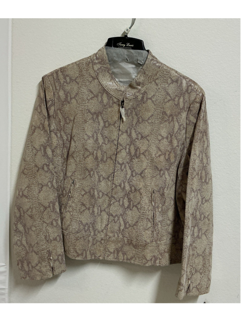 Terry Lewis Leather Jacket 1X Womens Classic Luxuries Snakeskin Print Zip Moto.